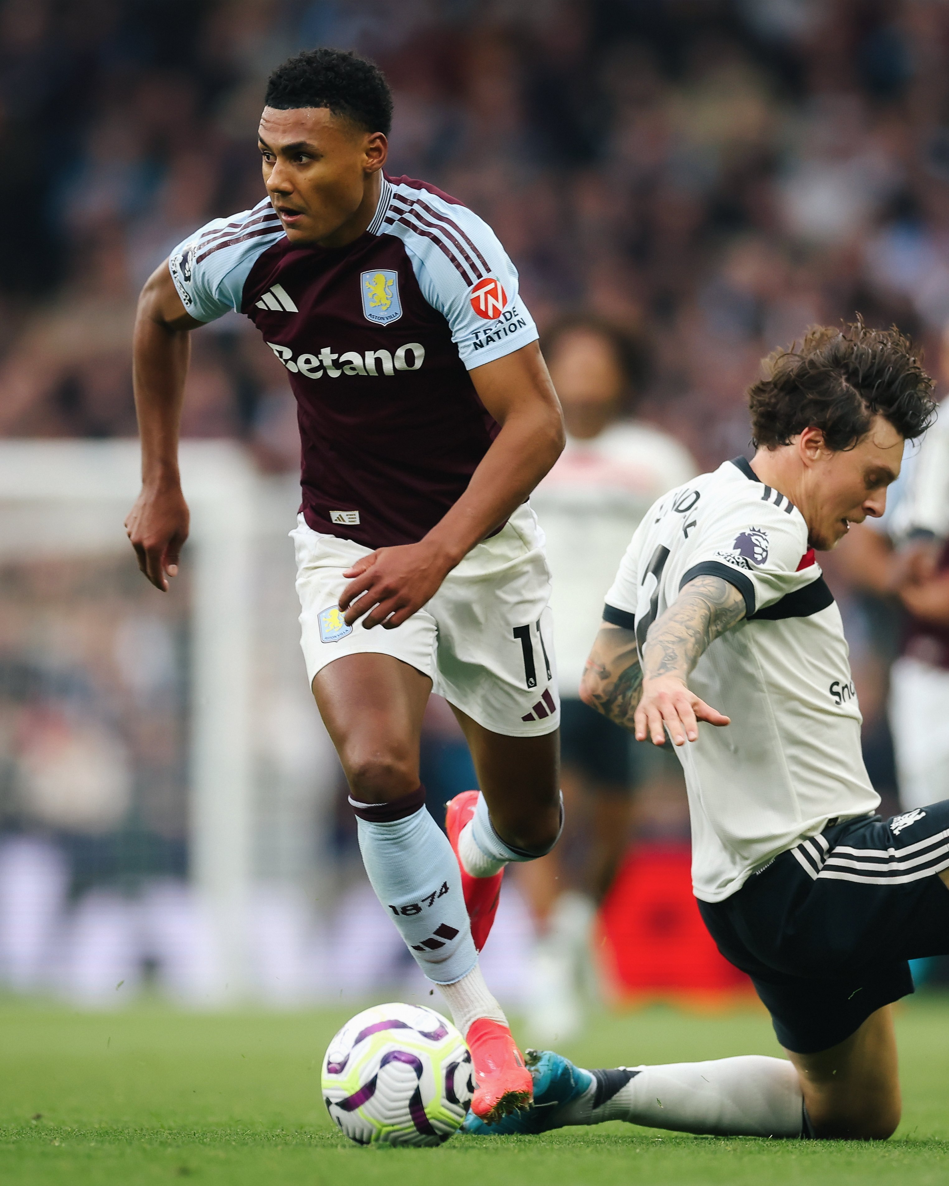 爱游戏AYX包含阿斯顿维拉发布备战花絮，转会期状态回暖，英超任务艰巨，控场能力受关注的词条